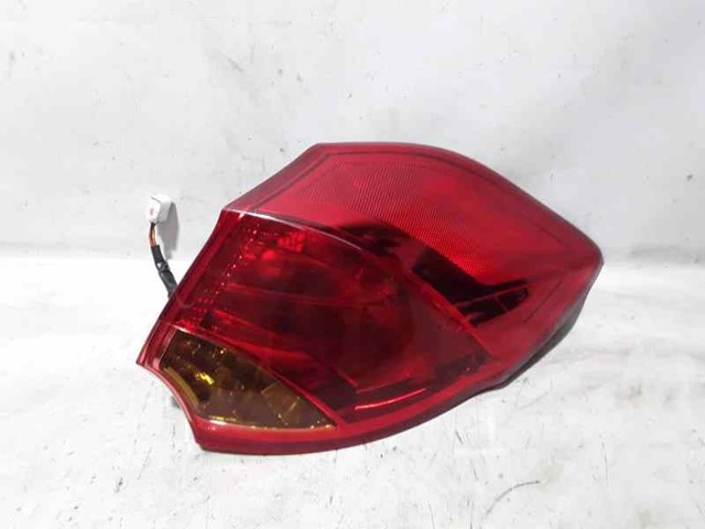 Lanterna traseira direita externa 92402A2000 HYUNDAI