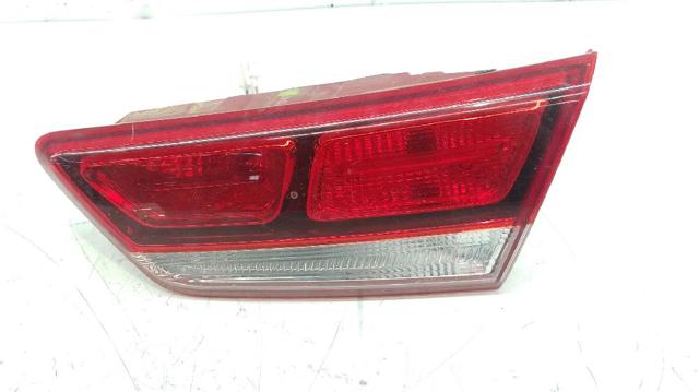 Lanterna traseira direita interna 92404D4050 HYUNDAI