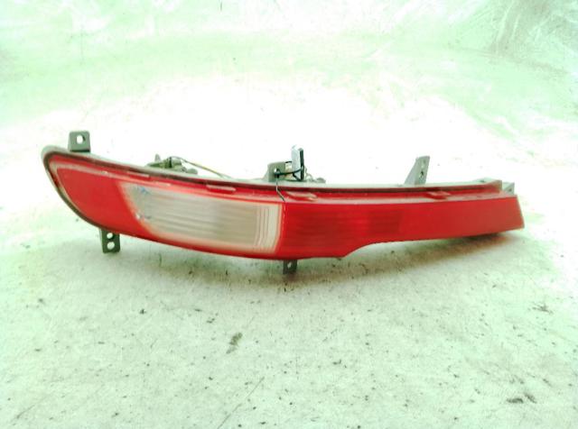 Lanterna de nevoeiro traseira direita 924063U300 HYUNDAI
