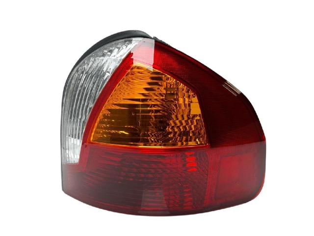 Lanterna traseira direita 9242026000 HYUNDAI