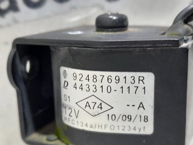 924876913R Renault (RVI)
