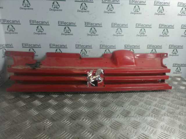 Grelha do radiador 9255588877 PEUGEOT