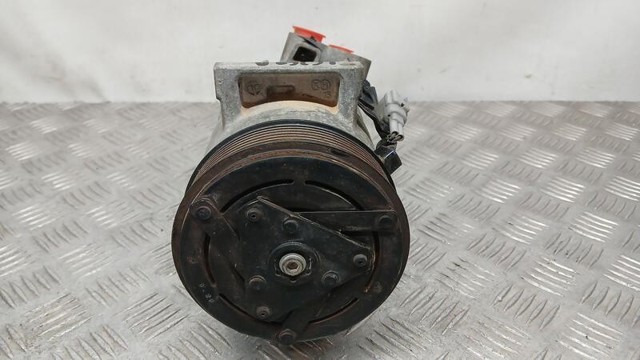 926000734R Renault (RVI)
