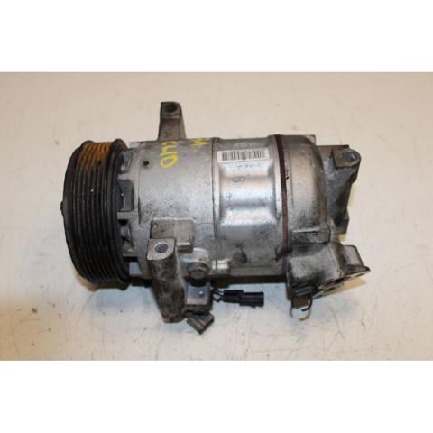 Compressor de aparelho de ar condicionado 926002019R RENAULT