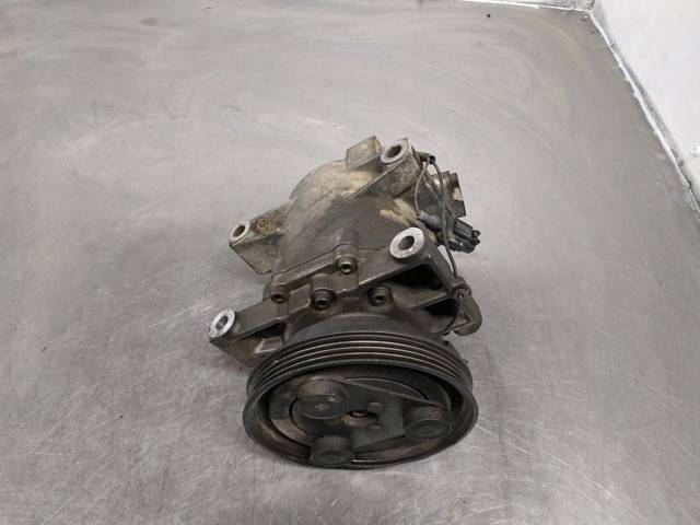 Compressor de aparelho de ar condicionado 926002J005 NISSAN