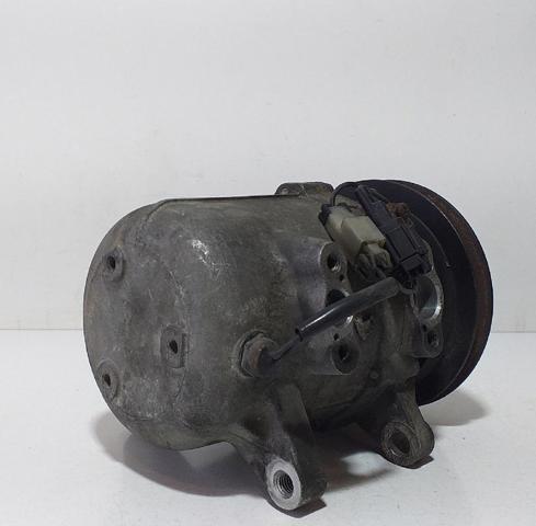 Compressor de aparelho de ar condicionado 926002J603 NISSAN