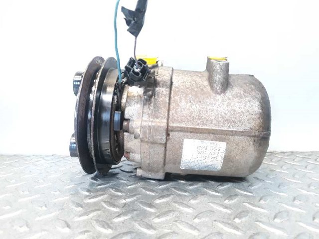 926002J615 Nissan/Infiniti