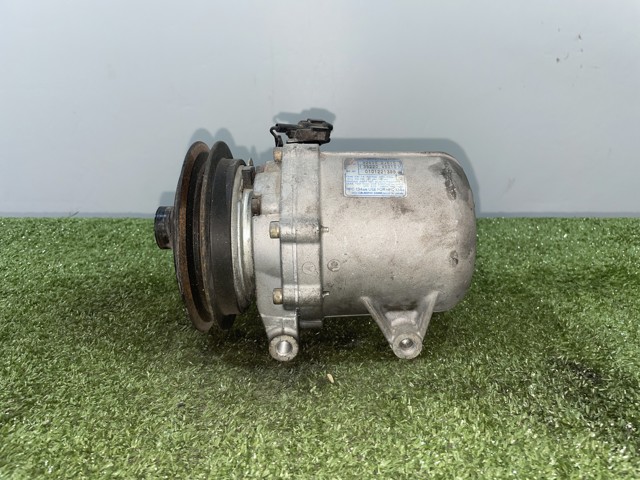 926002J615 Nissan/Infiniti
