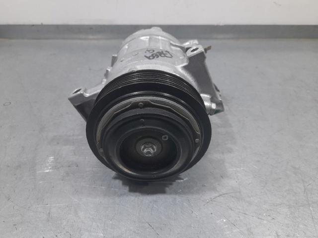 Compressor de aparelho de ar condicionado 926004EB2A NISSAN