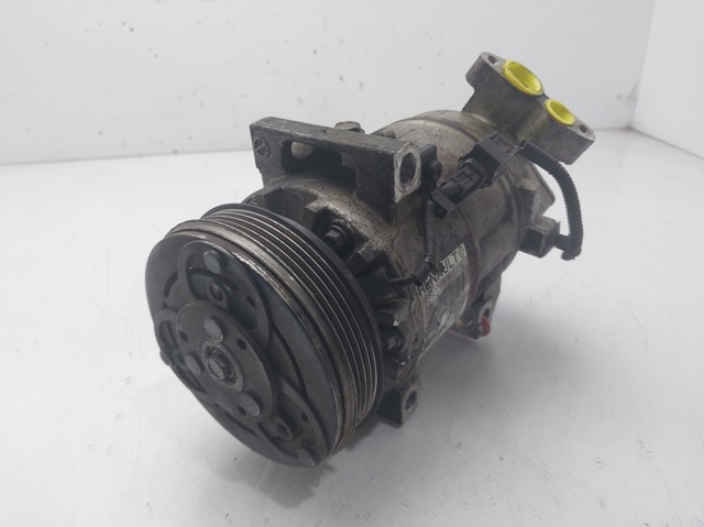 926006775R Renault (RVI)