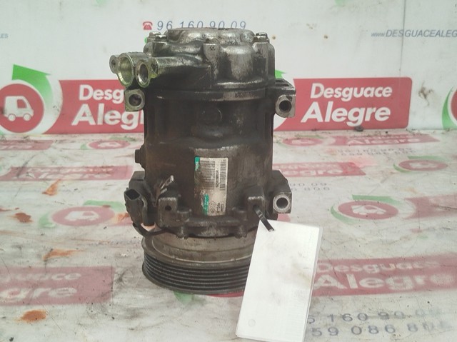 Compressor de aparelho de ar condicionado 926009865R NISSAN