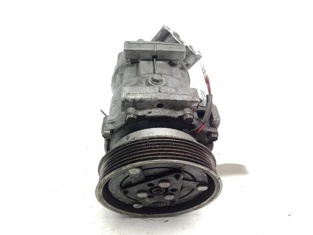 Compressor de aparelho de ar condicionado 926009865R NISSAN