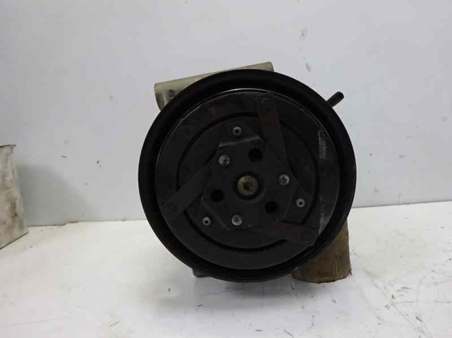 Compressor de aparelho de ar condicionado 926009F500 NISSAN