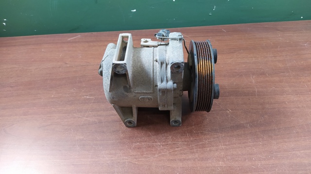92600EB400 Nissan/Infiniti