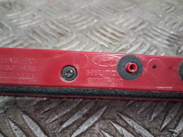 Sinal de parada traseiro adicional 927002Y0 HYUNDAI