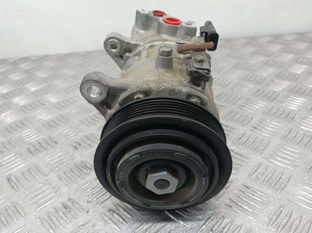 Compressor de aparelho de ar condicionado 9299329 BMW