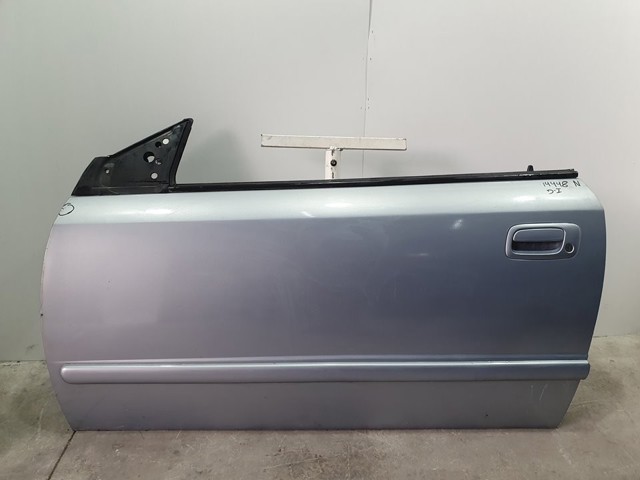 Porta dianteira esquerda para Opel Astra F07