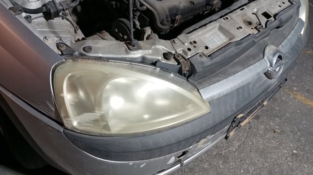 Luz direita 93173252 OPEL