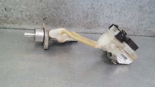 Cilindro mestre do freio 93175322 OPEL