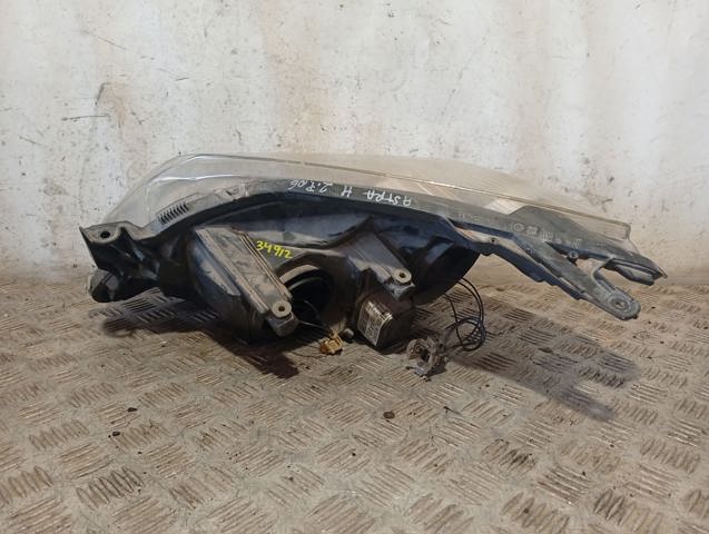 Luz direita 93178636 OPEL