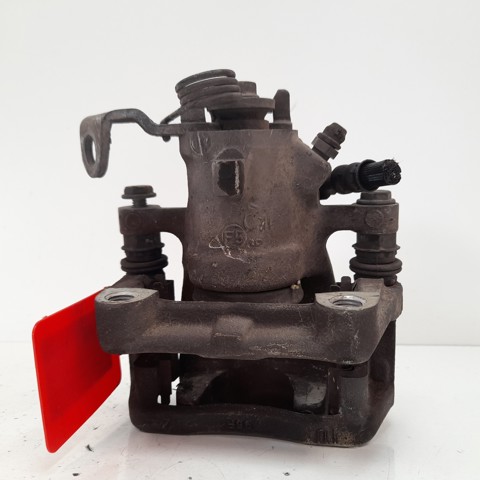 Suporte do freio traseiro esquerdo 93179158 OPEL