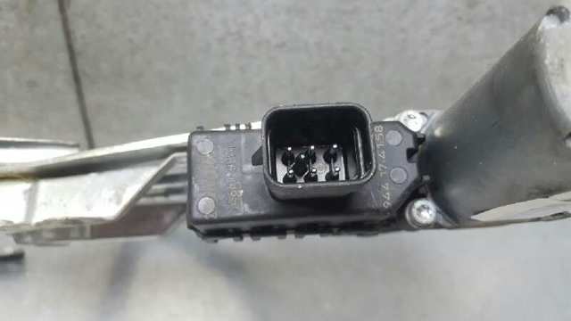 Mecanismo de acionamento de vidro da porta dianteira direita 93184843 OPEL