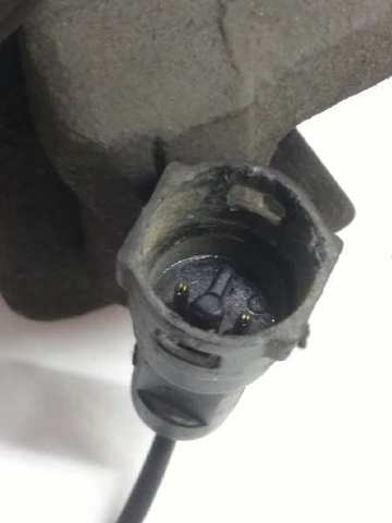 Suporte do freio dianteiro esquerdo 93185745 OPEL