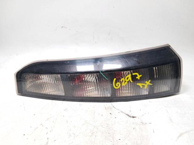 Lanterna traseira direita 93187880 OPEL