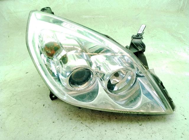 Luz direita 93192378 OPEL