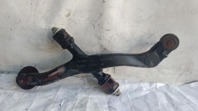 Braço oscilante inferior esquerdo de suspensão dianteira 93192689 OPEL