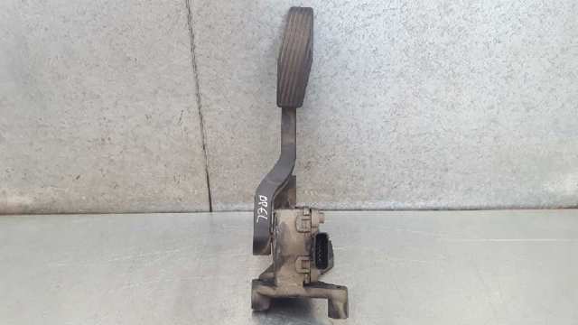  para Opel Meriva  ()