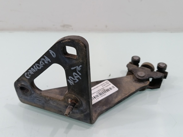 Rolo direito inferior da porta lateral (deslizante) 93451798 OPEL