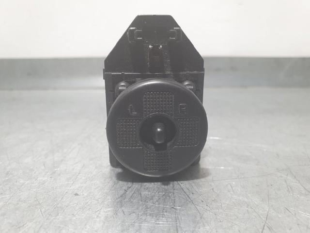 935702E250Z9 Hyundai/Kia
