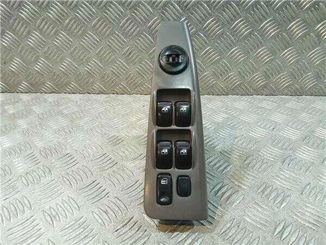 935702F200 Hyundai/Kia