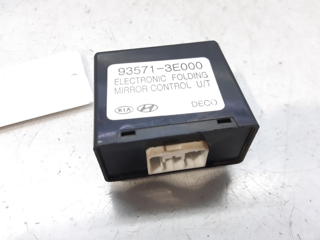 935713E000 Hyundai/Kia