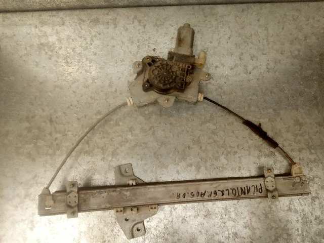 935751Y000 Hyundai/Kia