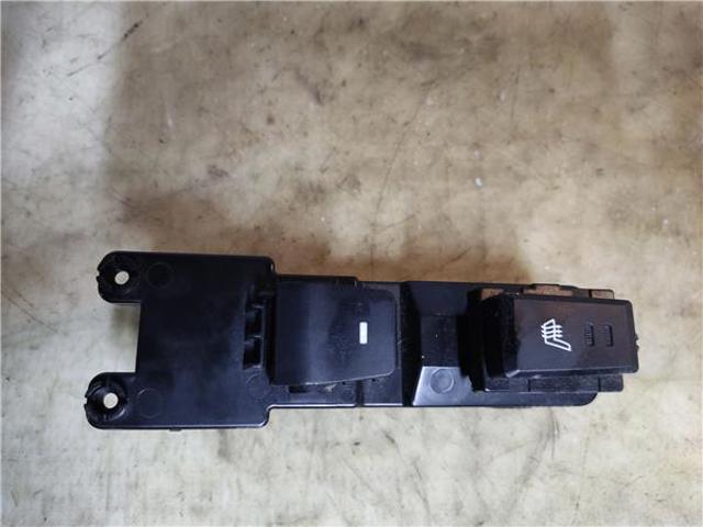93580D3121 Hyundai/Kia