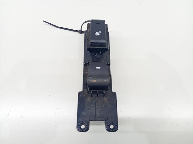 93580D3121 Hyundai/Kia