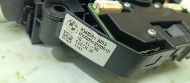 Comutador instalado na coluna da direção, montado 9368597 BMW
