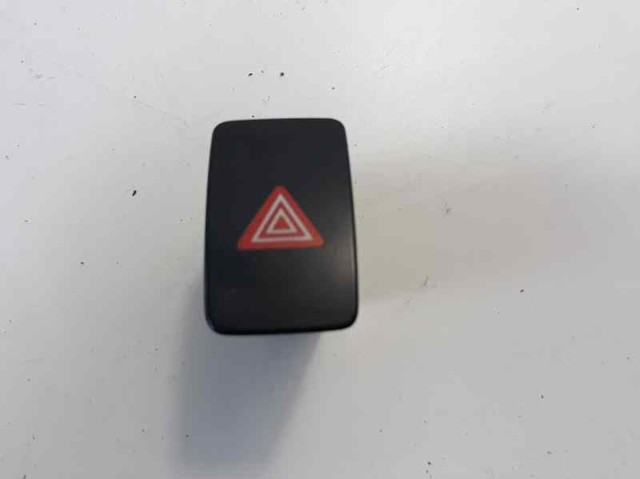 Botão de ativação do sinal de emergência 937901W000 HYUNDAI