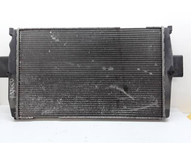 Radiador de esfriamento de motor 93813747 IVECO