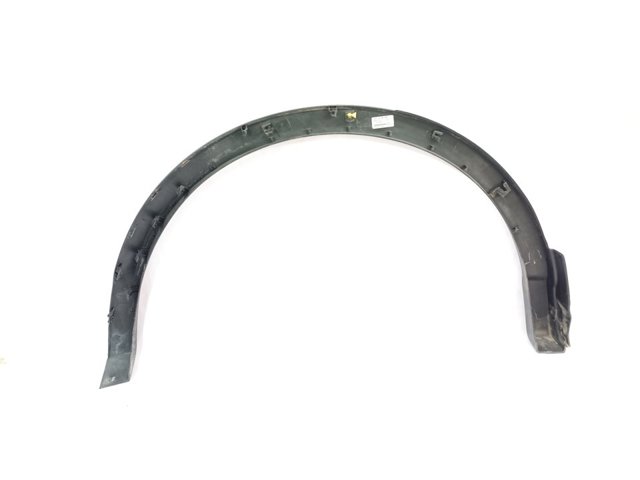 Expansor esquerdo (placa sobreposta) de arco do pára-lama traseiro 938294EA0A NISSAN