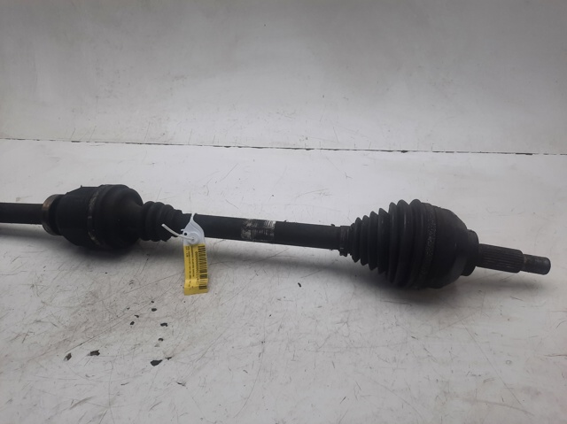 Semieixo (acionador) dianteiro direito 93850890 OPEL