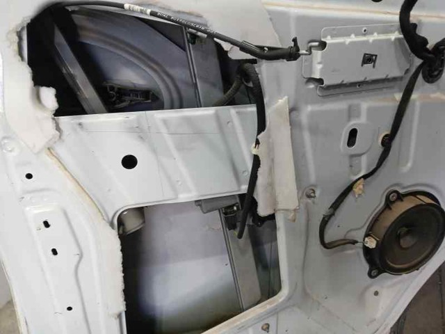 Mecanismo de acionamento de vidro da porta dianteira esquerda 93867658 OPEL