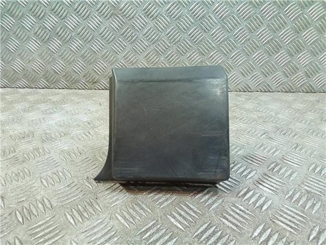 Placa sobreposta externa dianteira esquerda de suporte de carroçaria 93867910 OPEL