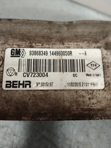 Radiador de intercooler 93868349 OPEL