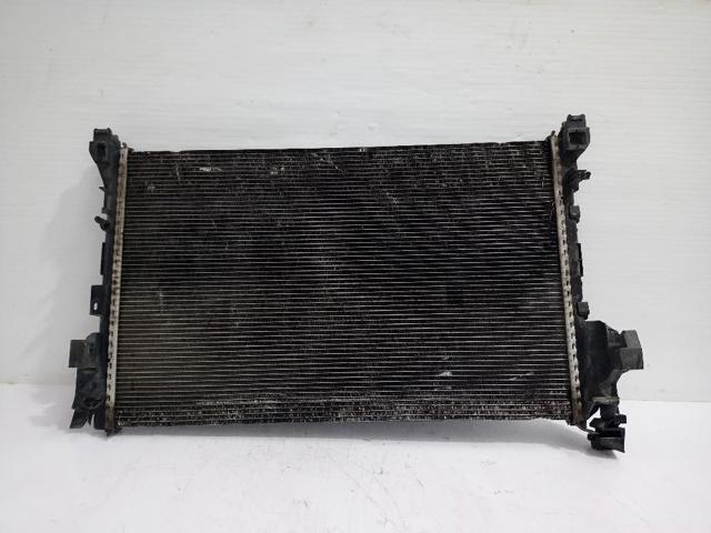 Radiador de esfriamento de motor 93868888 RENAULT