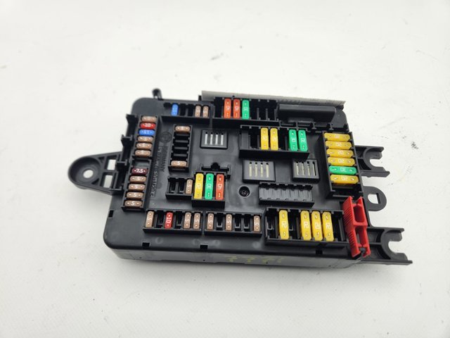 Unidade de dispositivos de segurança 9389070 BMW