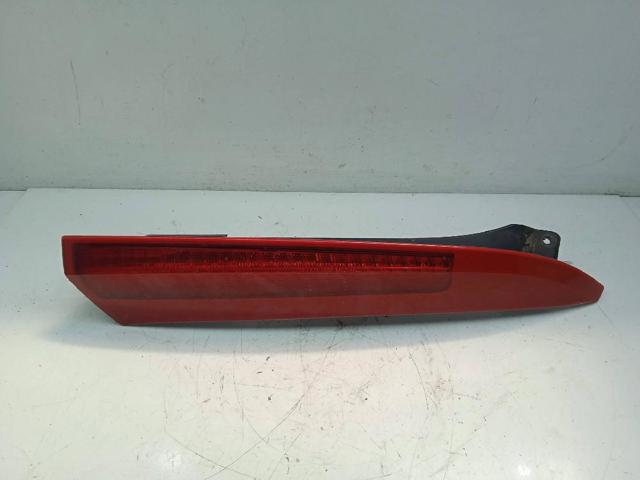Lanterna traseira direita superior 9483772 VOLVO