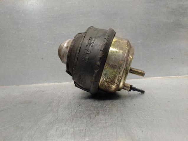 Coxim (suporte) traseiro de motor 9492802 VOLVO